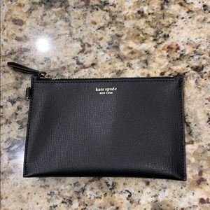 Black Kate Spade wristlet